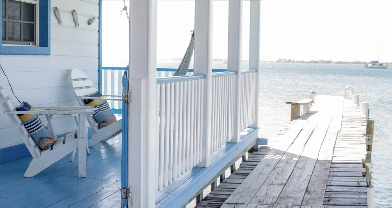 Contact Odyssey Resort Utila